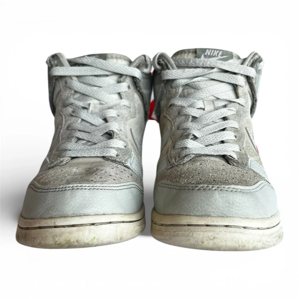 Nike Dunk Hi SE (GS) Sneakers Size 6Y
